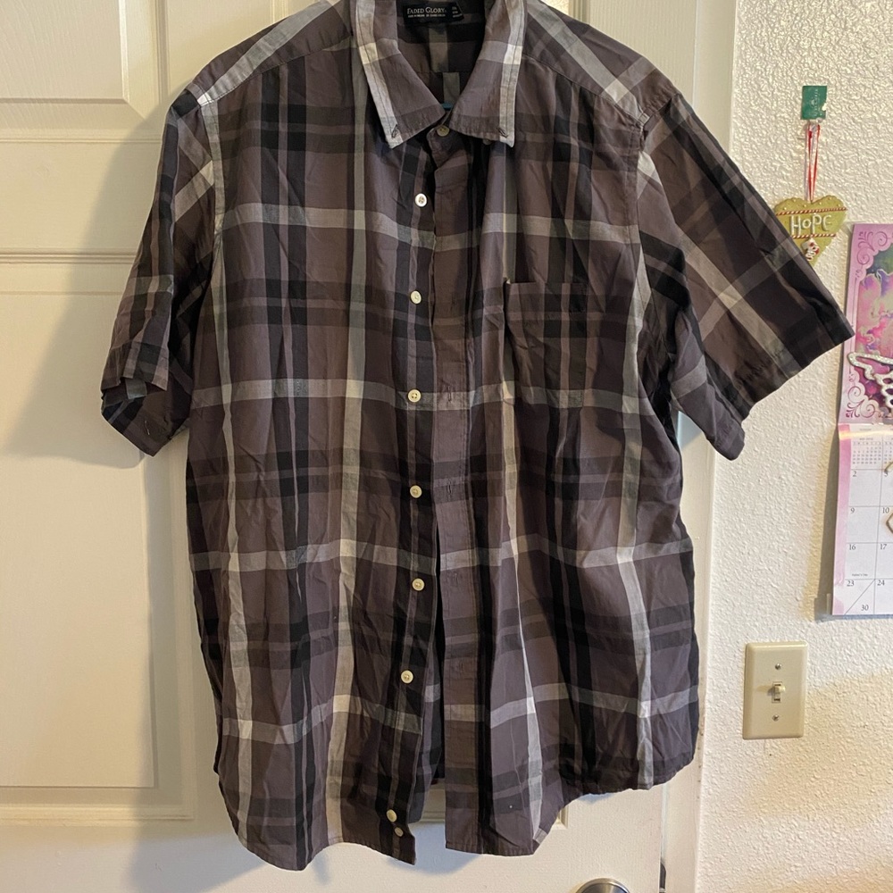 Button down men shirt - Picture 2 of 3